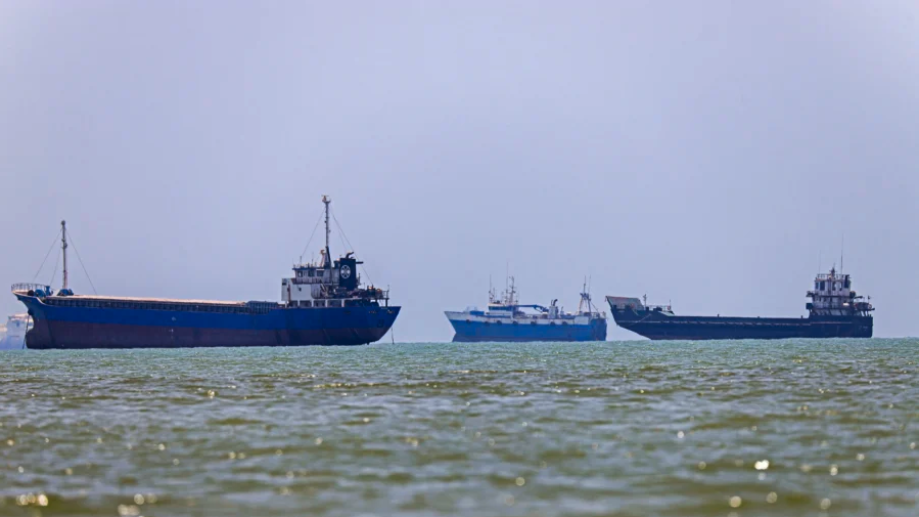 Vessels are seen anchored in Bandar Abbas along the Strait of Hormuz in this picture obtained from Iran's ISNA news agency on June 18, 2026. (Amirhossein Khorgooei/AFP via Getty Images)