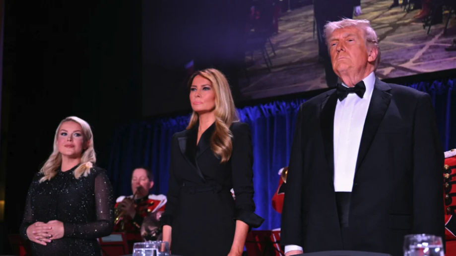 (L–R) White House press secretary Karoline Leavitt, First Lady Melania Trump and President Donald Trump attend the White House Correspondents' Dinner at the Washington Hilton in Washington on April 25, 2026. (Mandel Ngan/AFP)